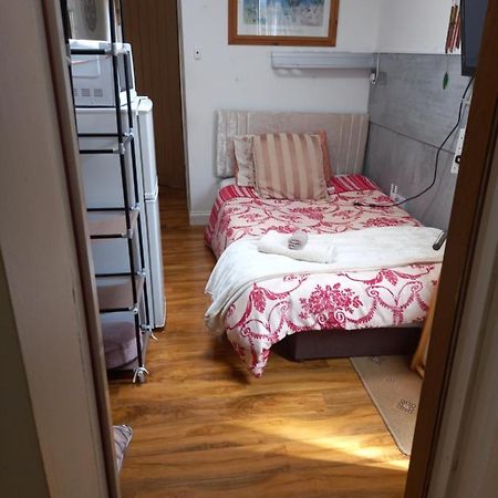 Larchmont Stay Side En Suite With Small Double Bed Leicester Dış mekan fotoğraf