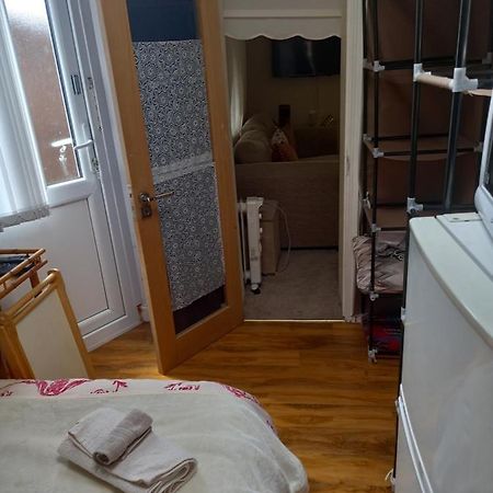 Larchmont Stay Side En Suite With Small Double Bed Leicester Dış mekan fotoğraf